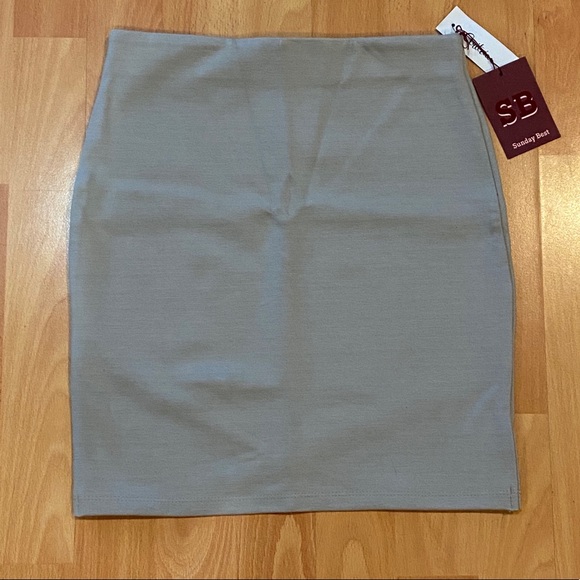 NWT Aritzia Sunday Best Primrose Skirt Grey XXS - Picture 2 of 4